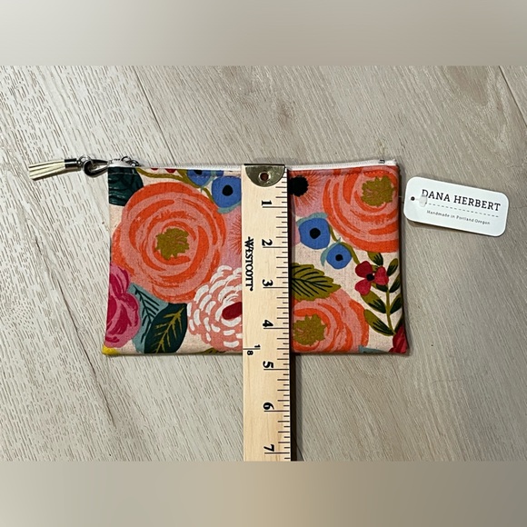 Dana Herbert Handmade Makeup Bag-NWT - Picture 6 of 6